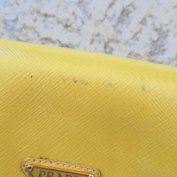 Prada Wallet - Picture 6 of 7